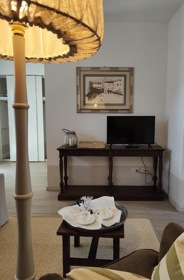 Il Cortiletto - Suites & Apartments Pistoia Esterno foto